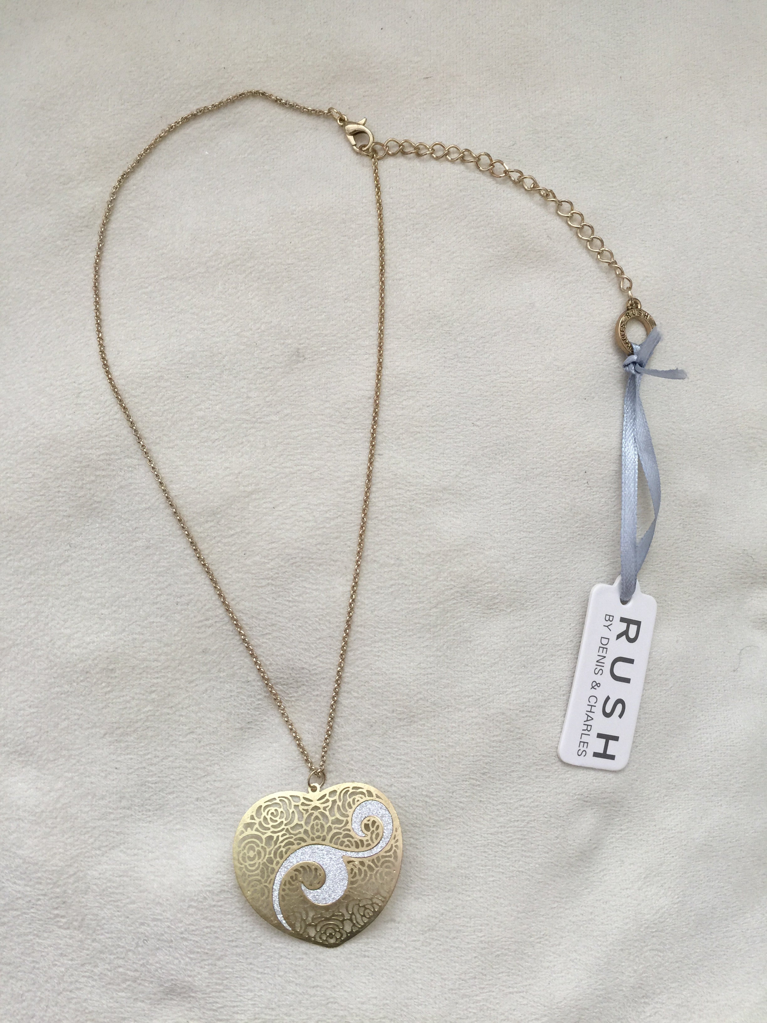 Scratched Gold/Glitter: Silver Heart Pendant - Rush - Necklace - TOPGEARNY